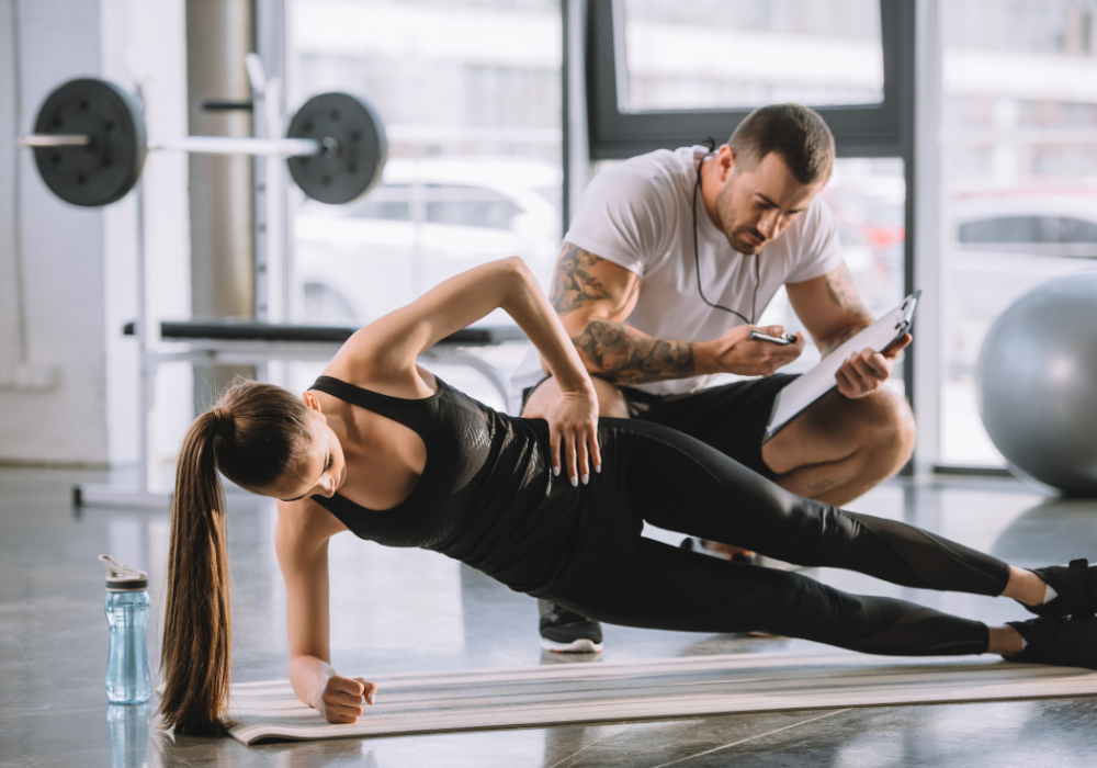 As a new trainer, you’re probably excited to jump right into an epic workout and hammer your clients all the coolest moves. The truth is, flashy exercises are not the most effective choice for 99% of clients. New trainers often lack the experience to understand how to work with clients who have never been active, never played sports… maybe they’ve never even been to a gym before!
